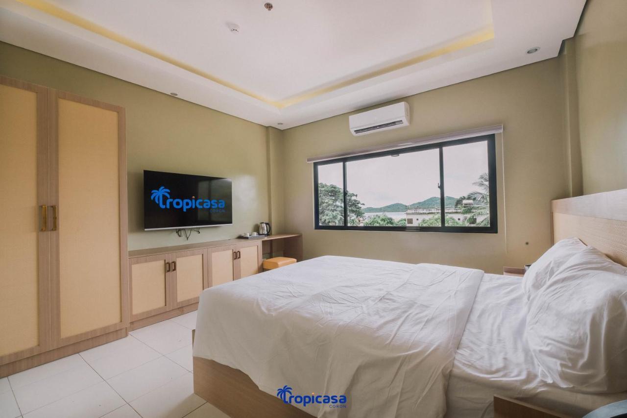 Tropicasa Hotel Coron Esterno foto